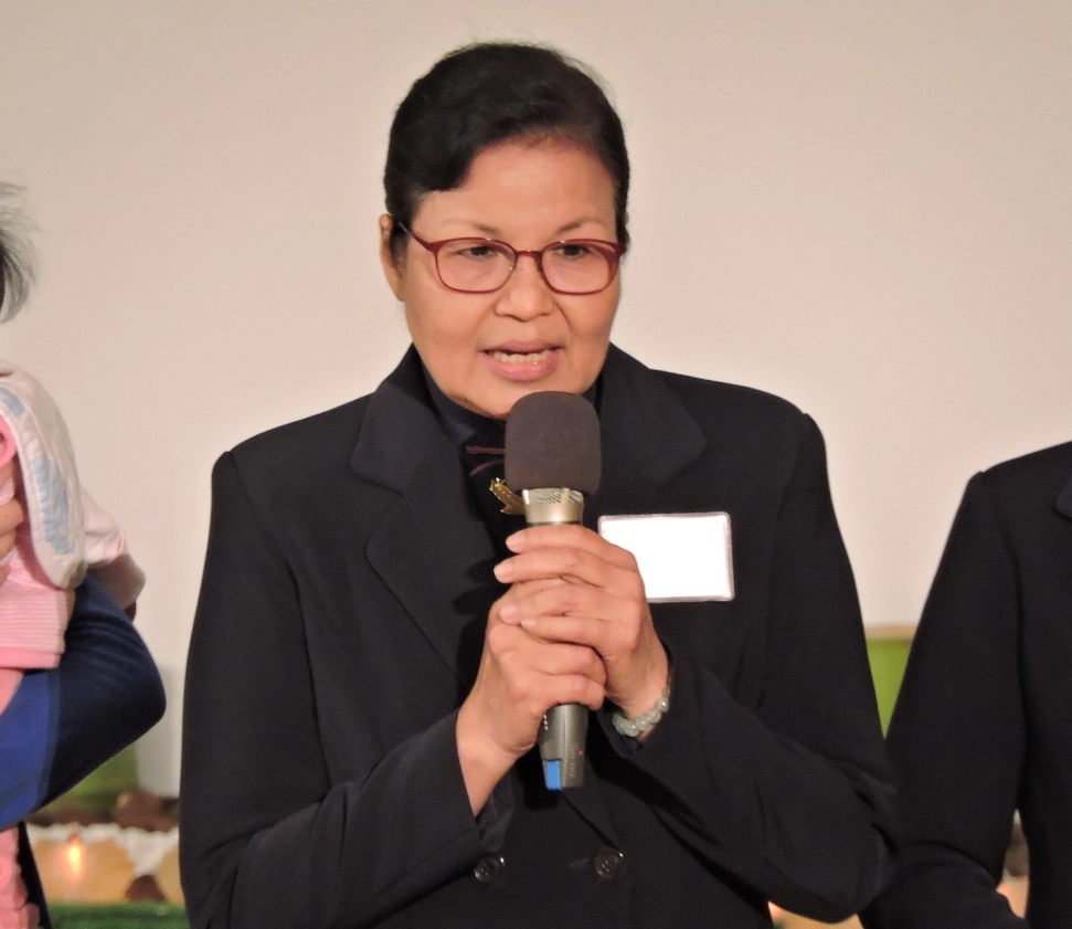 新北市三重地區資深慈濟志工江柑，在訪視關懷照顧戶弱勢家庭過程中，額外注意到身處在這些家庭困頓的孩童們，往往進一步影響孩子們的教育程度。