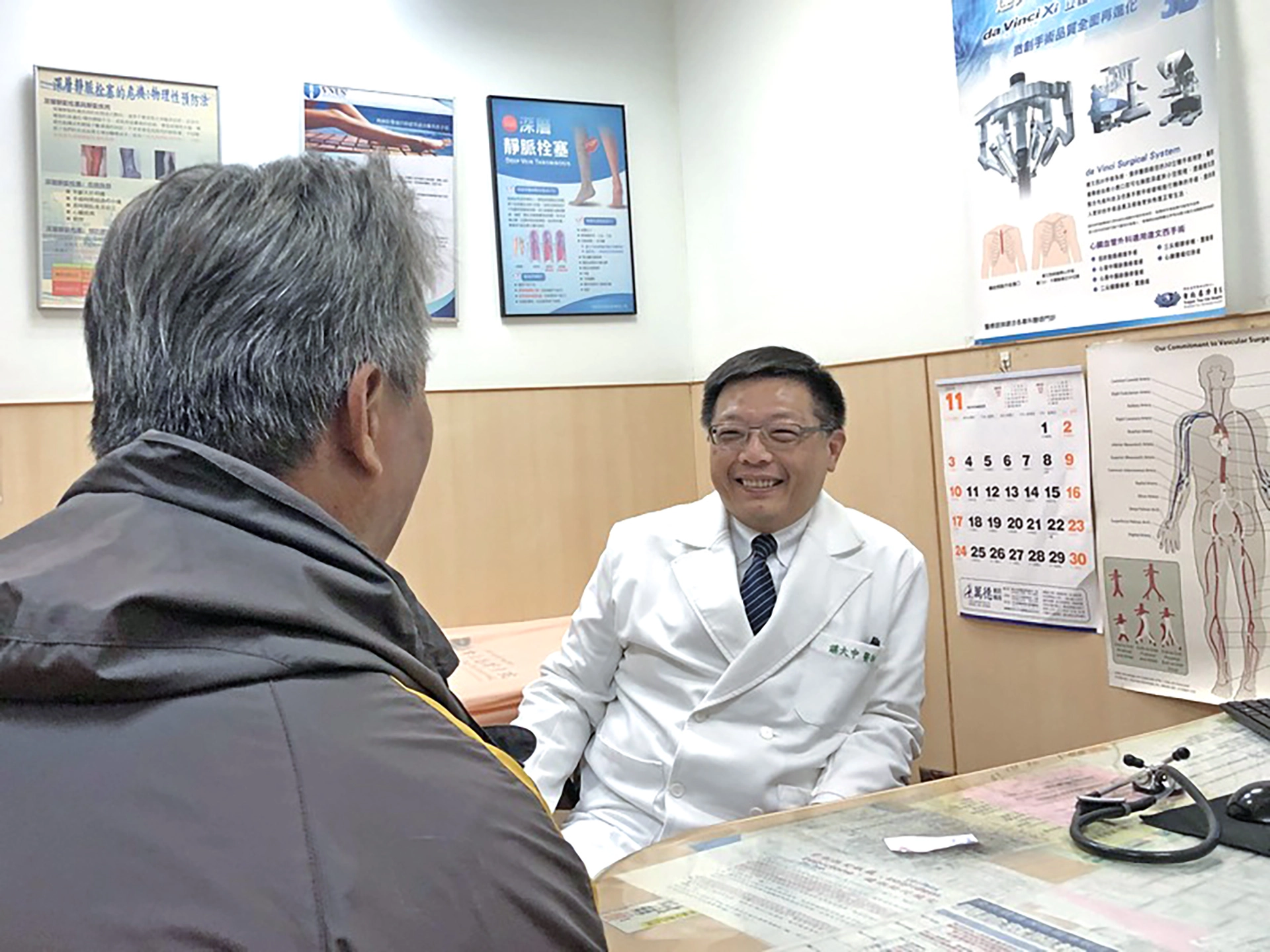 諶大中主任說到很高興能藉由手術醫療，讓病患回到正常的生活，再度支持他的家庭。