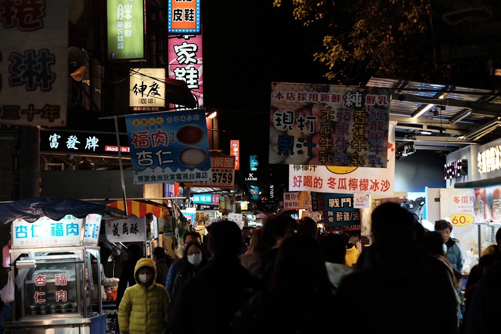 觀光景點、夜市及寺廟等，4月10日起人流管制（示意圖）。