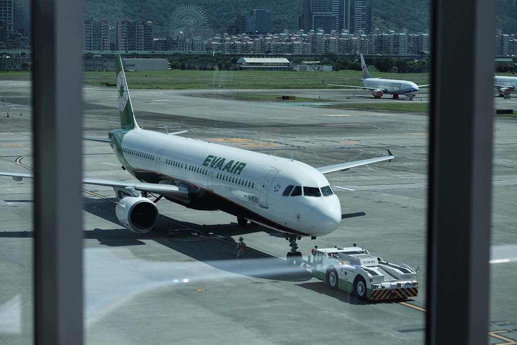 中秋及國慶日第二波加班機　下週一開放訂位
