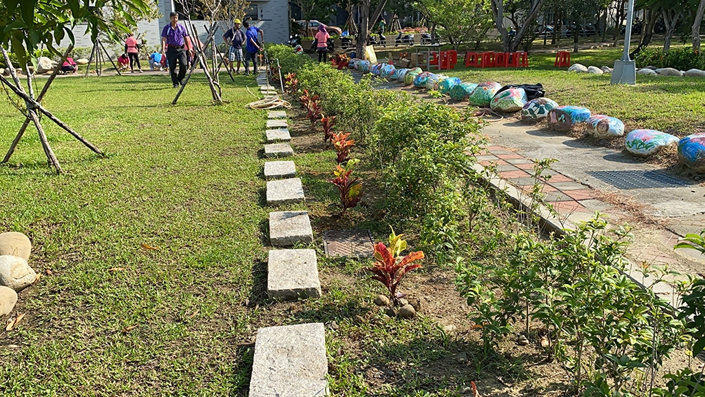 中市府力推校園植樹綠牆。