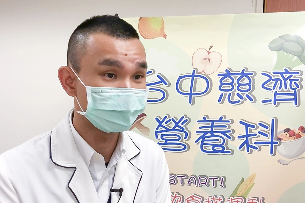 楊忠偉主任表示吃湯圓每次吃10小顆或2大顆為宜。
