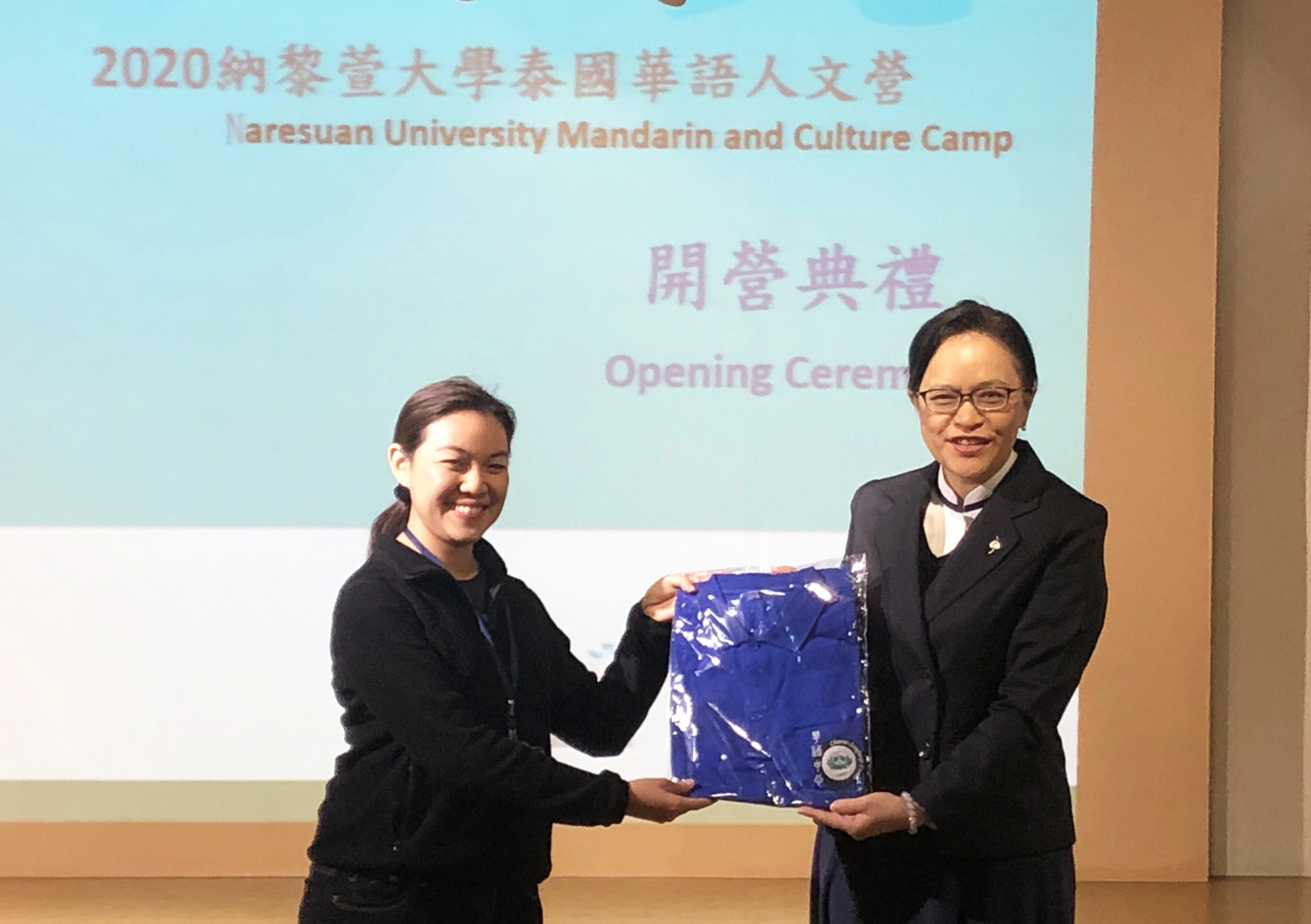 慈濟大學與納黎宣大學多年來維持姊妹校的關係，劉校長出席開營典禮歡迎遠道而來的貴賓們。