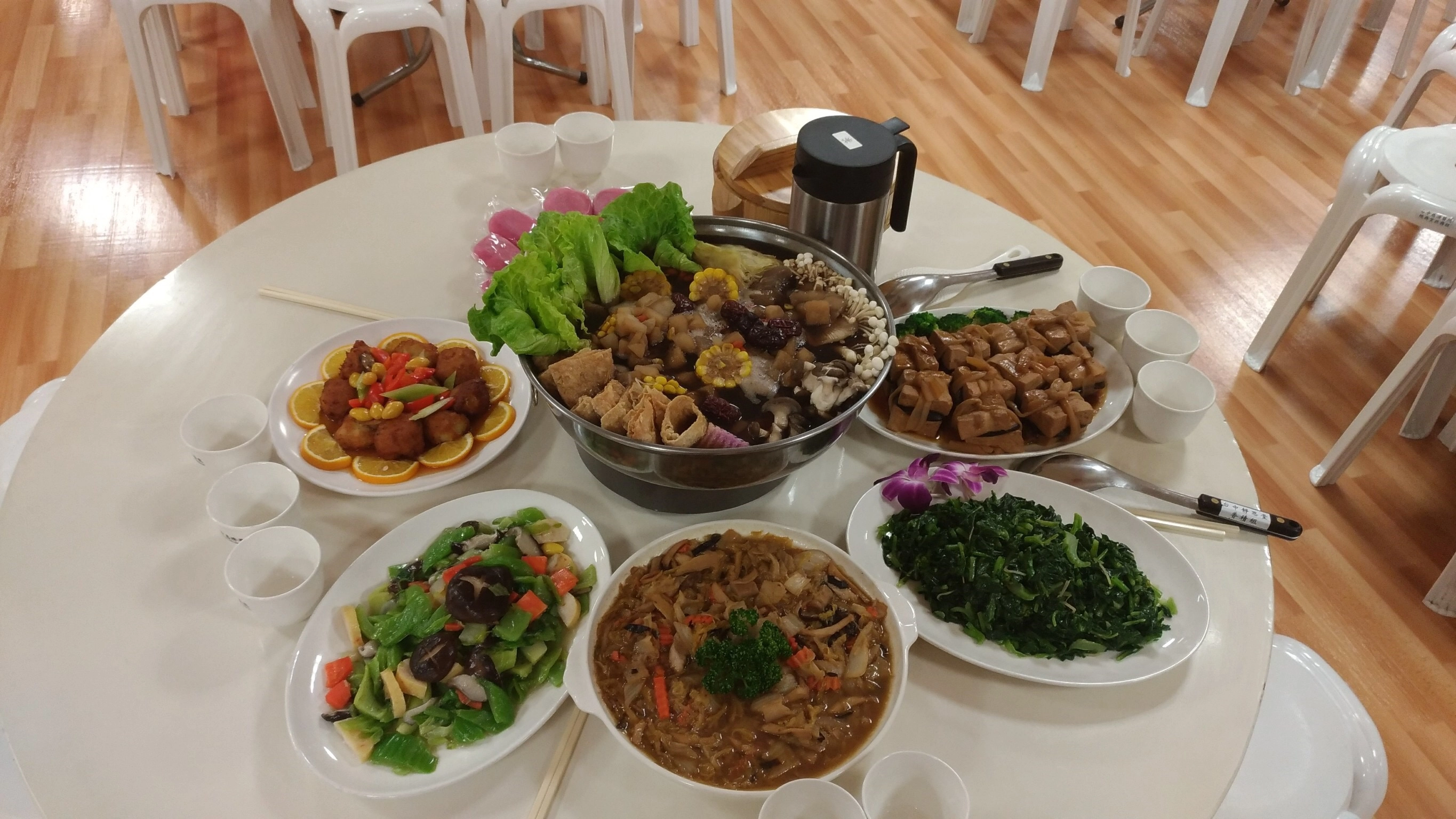 臺中慈濟醫院營養科為設計的餐點。