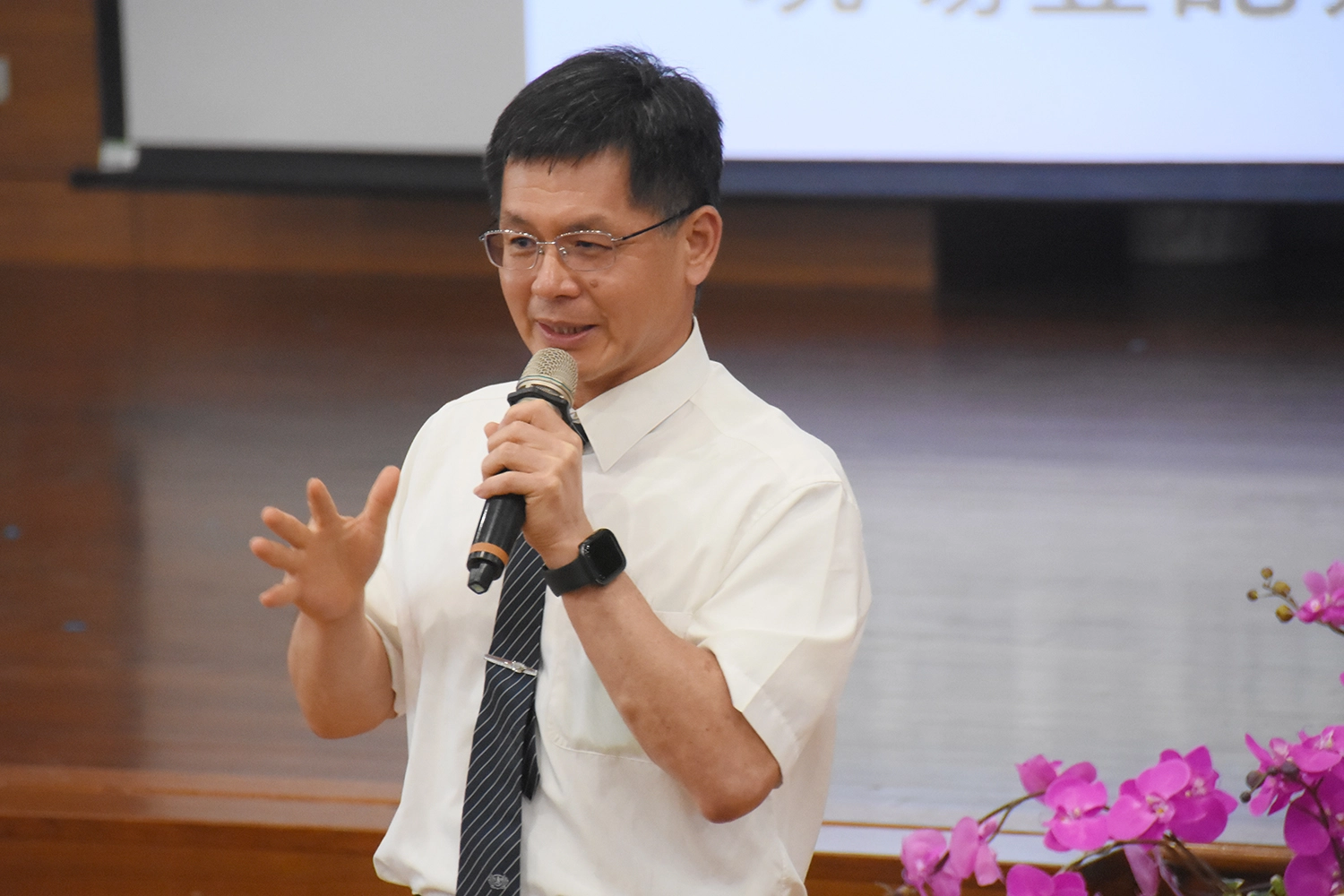 慈濟科技大學校長羅文瑞表示，學校提供許多海外交流機會。