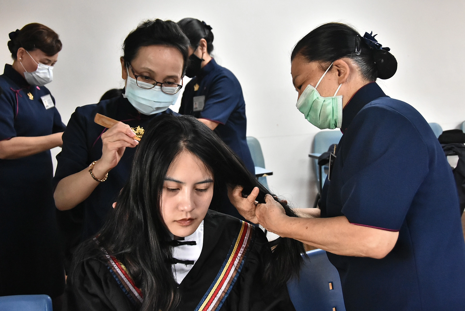 慈誠懿德會從新生入學到畢業典禮都不曾缺席。