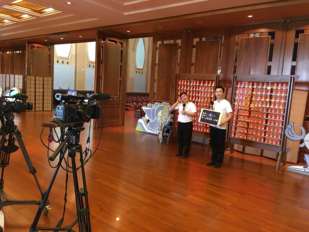 慈濟高雄靜思堂舉行防疫蔬醒【共同一念心為全球疫情祈福】線上祈福會直播共修課程實用且多元化！