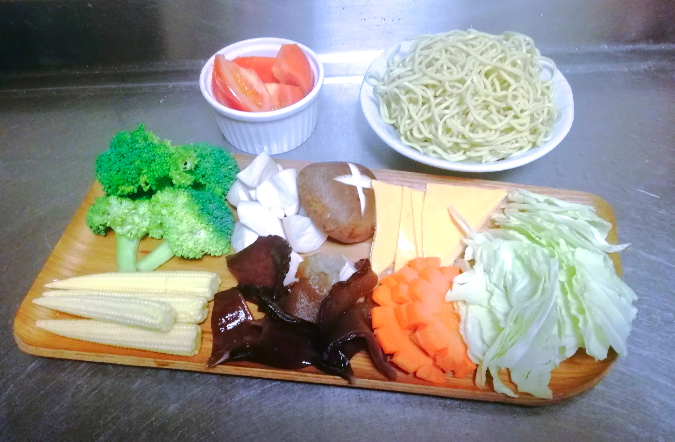 種類豐富、耐煮、易存放的各色蔬菜。