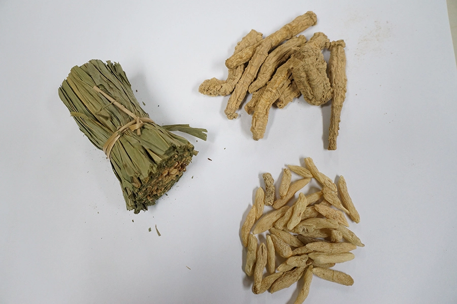 黨參10克、淡竹葉10克、麥門冬20克的「竹葉參麥飲」