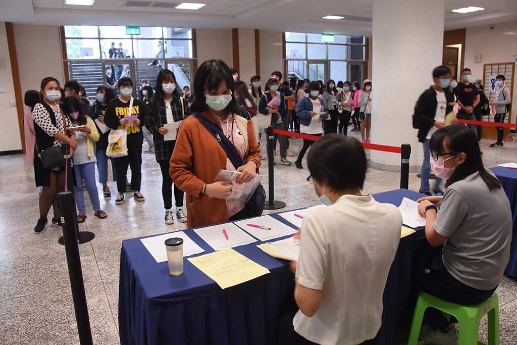 慈濟科技大學109學年度原住民、新住民子女專班登記分發。