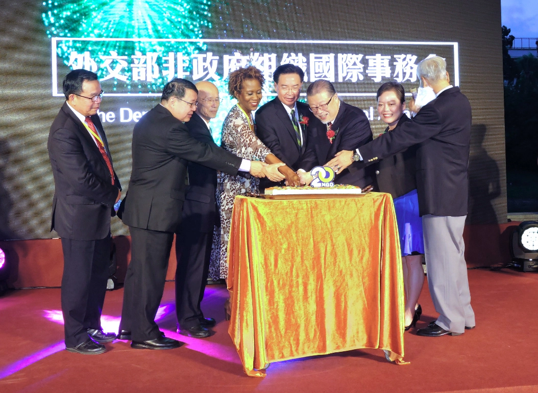 臺灣的非政府組織多年來發揮軟實力，也扮演「臺灣能幫忙Taiwan Can Help」重要的實踐者角色。