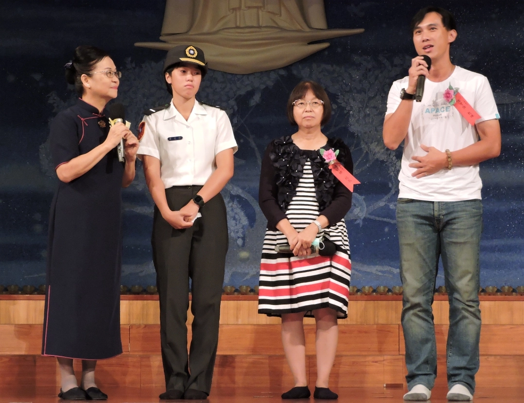 曾一度在升學與跆拳之間做選擇，動靜皆宜的黃芝婷，兩者兼顧，開心分享「我做到了」，持續朝她的夢想邁進。