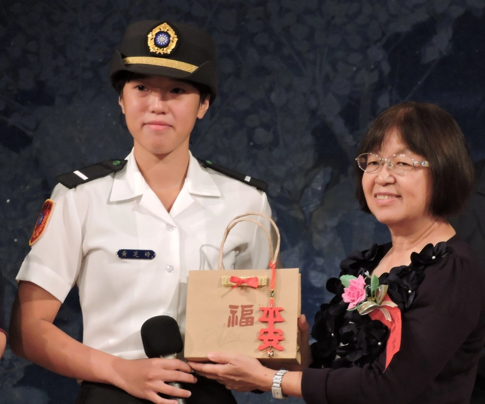 黃芝婷如願成為軍校生，對於最愛的跆拳道也不斷精進，永遠都在為自己立定目標、持續追夢，大步「踢」出屬於自己的未來。