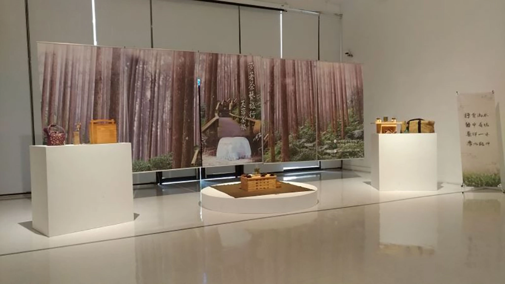 帶著茶藝旅行-行動茶席。
