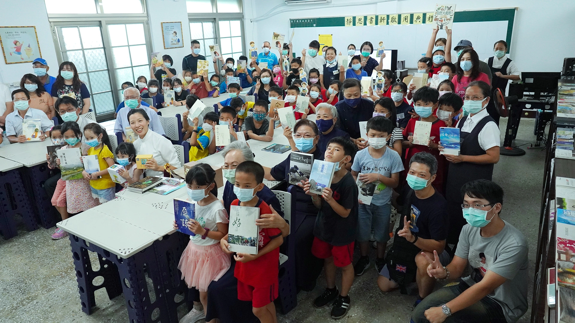 臺南市南興國小靜思閱讀書軒啟用，厚實在地文化在地情。