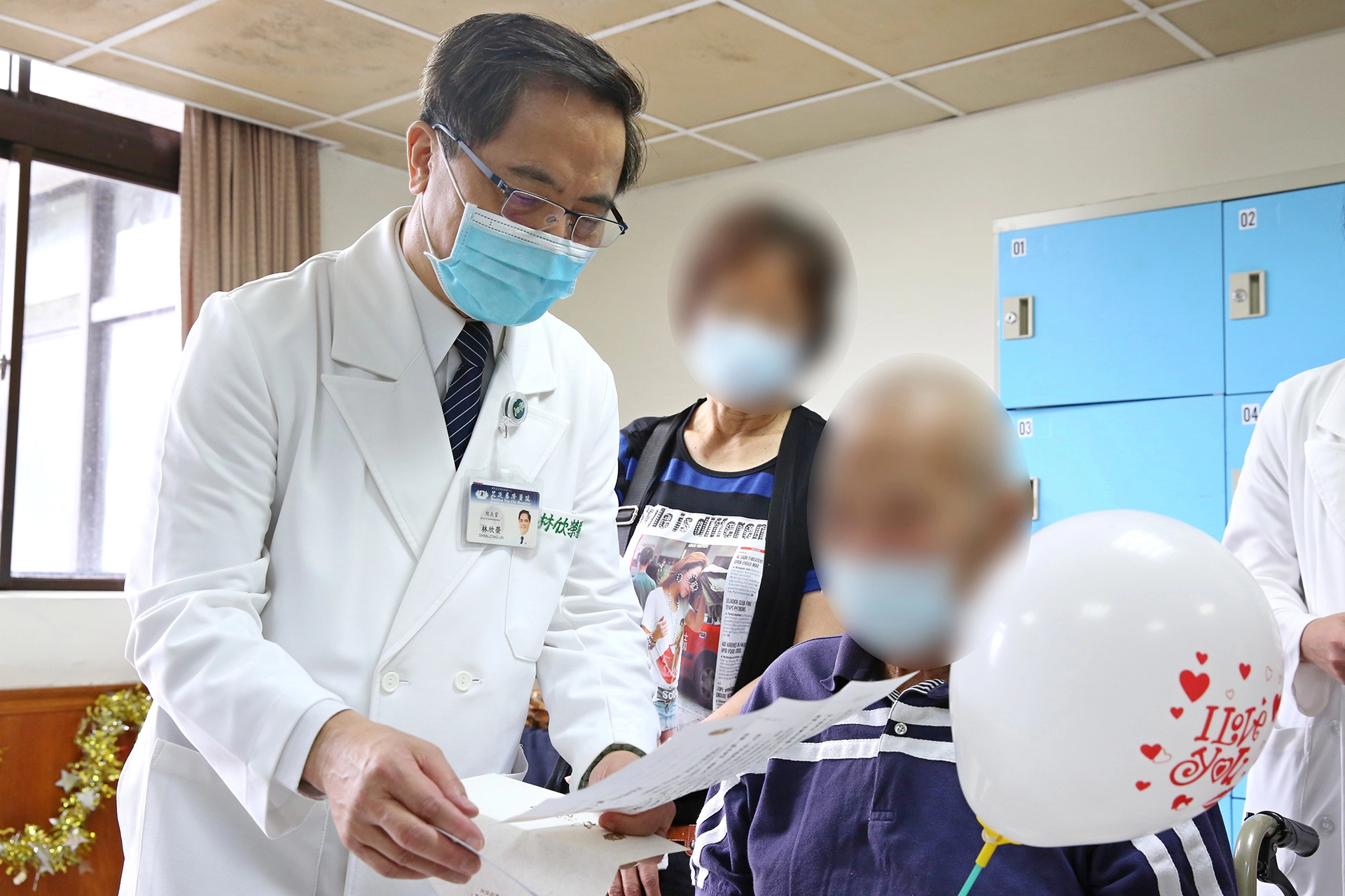 林欣榮院長致上祝福，感謝陳先生意志力堅強地戰勝病魔。