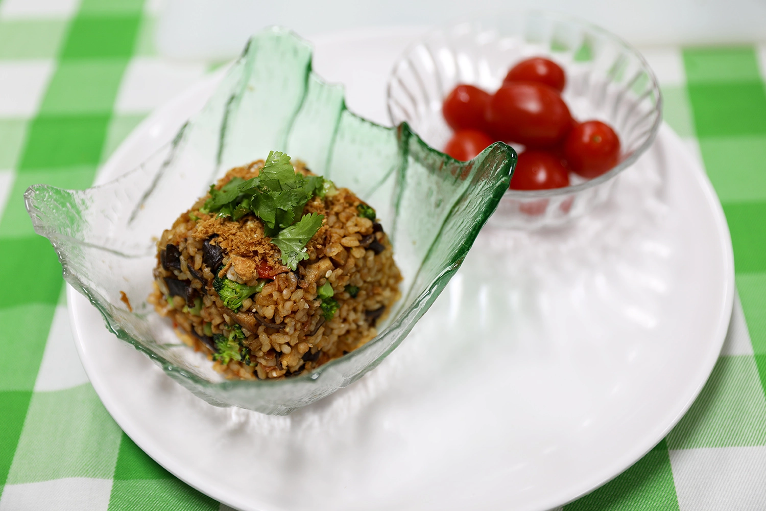 222食譜午餐〈三寶香鬆炒飯〉。