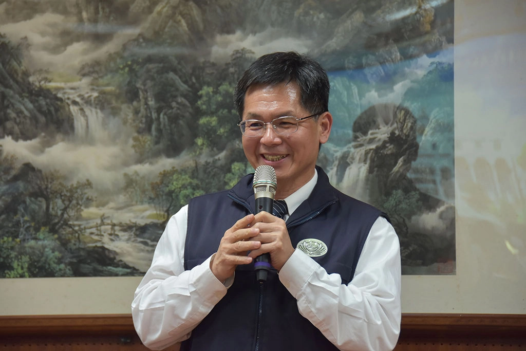 慈濟科技大學校長羅文瑞表示，慈濟有援助121個國家的經驗，課程一定能豐富學生對於防救災的理解。