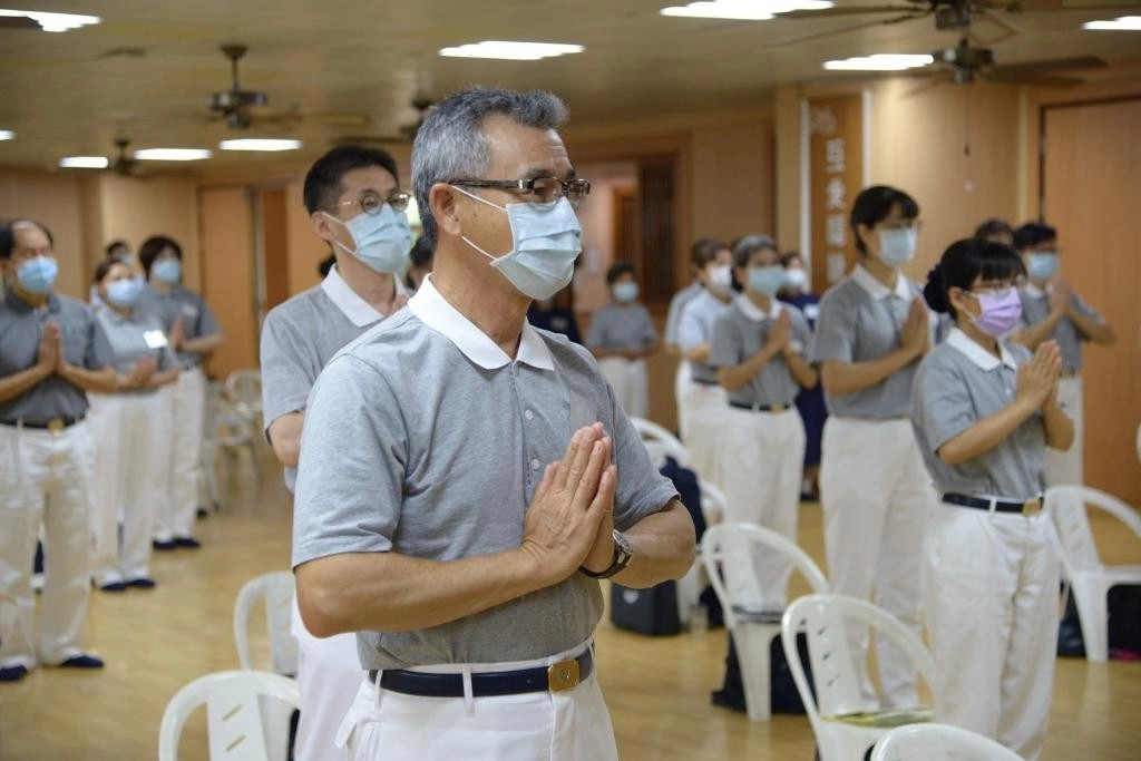 經由大小災難對慈濟志工有深入的觀察，也成為他決心要投入的重要因素。