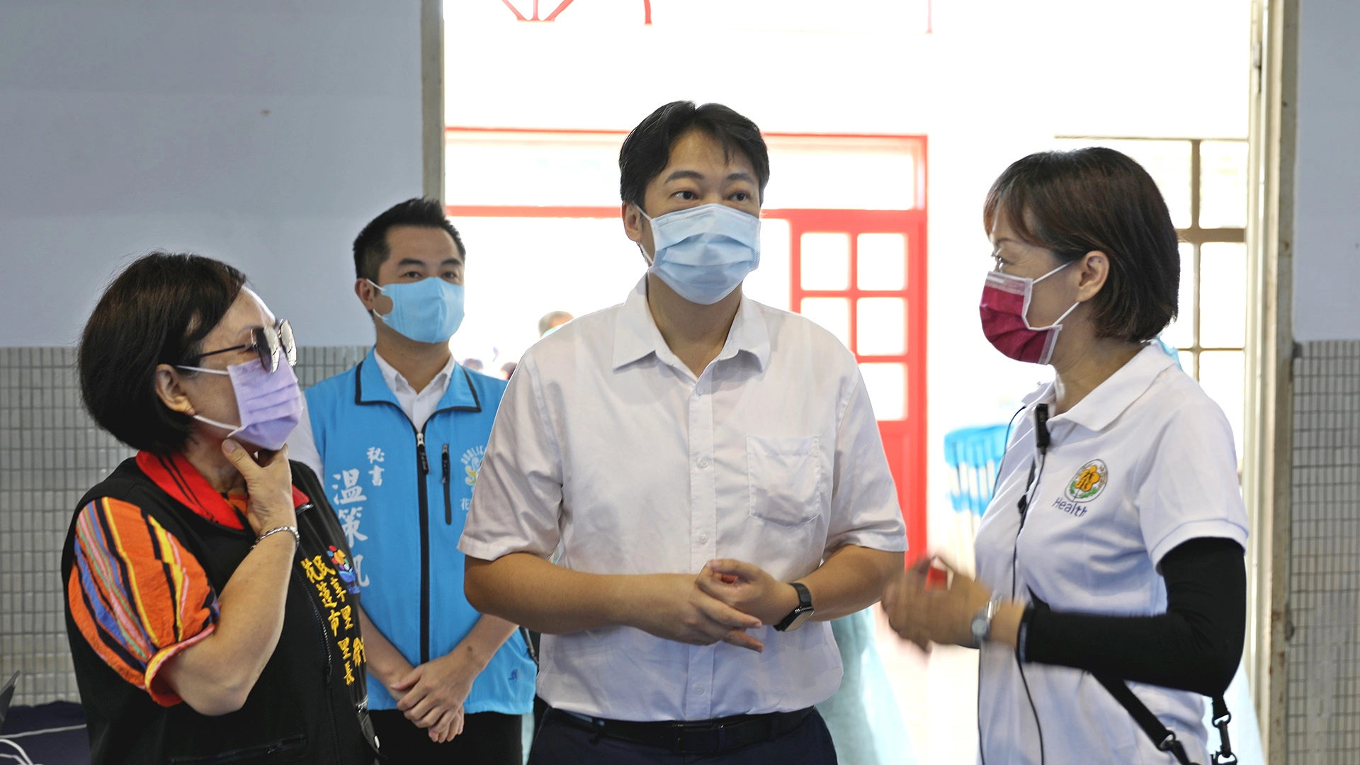 花蓮市長魏嘉賢向現場團隊表達感謝。