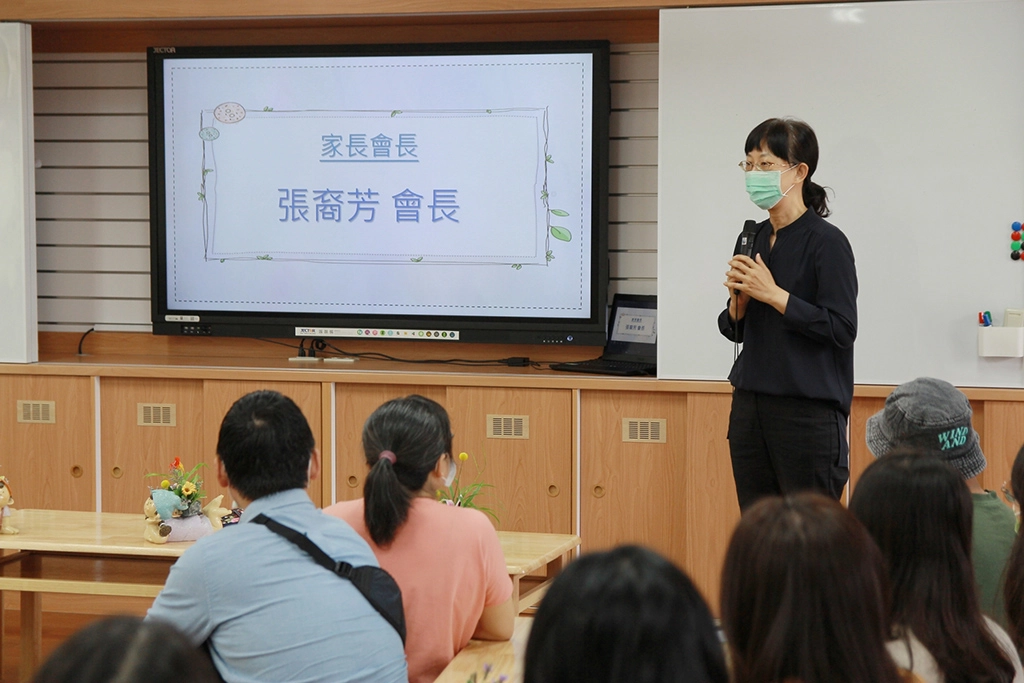 家長會張裔芳會長特地到場，感恩各位家長對學校的護持。