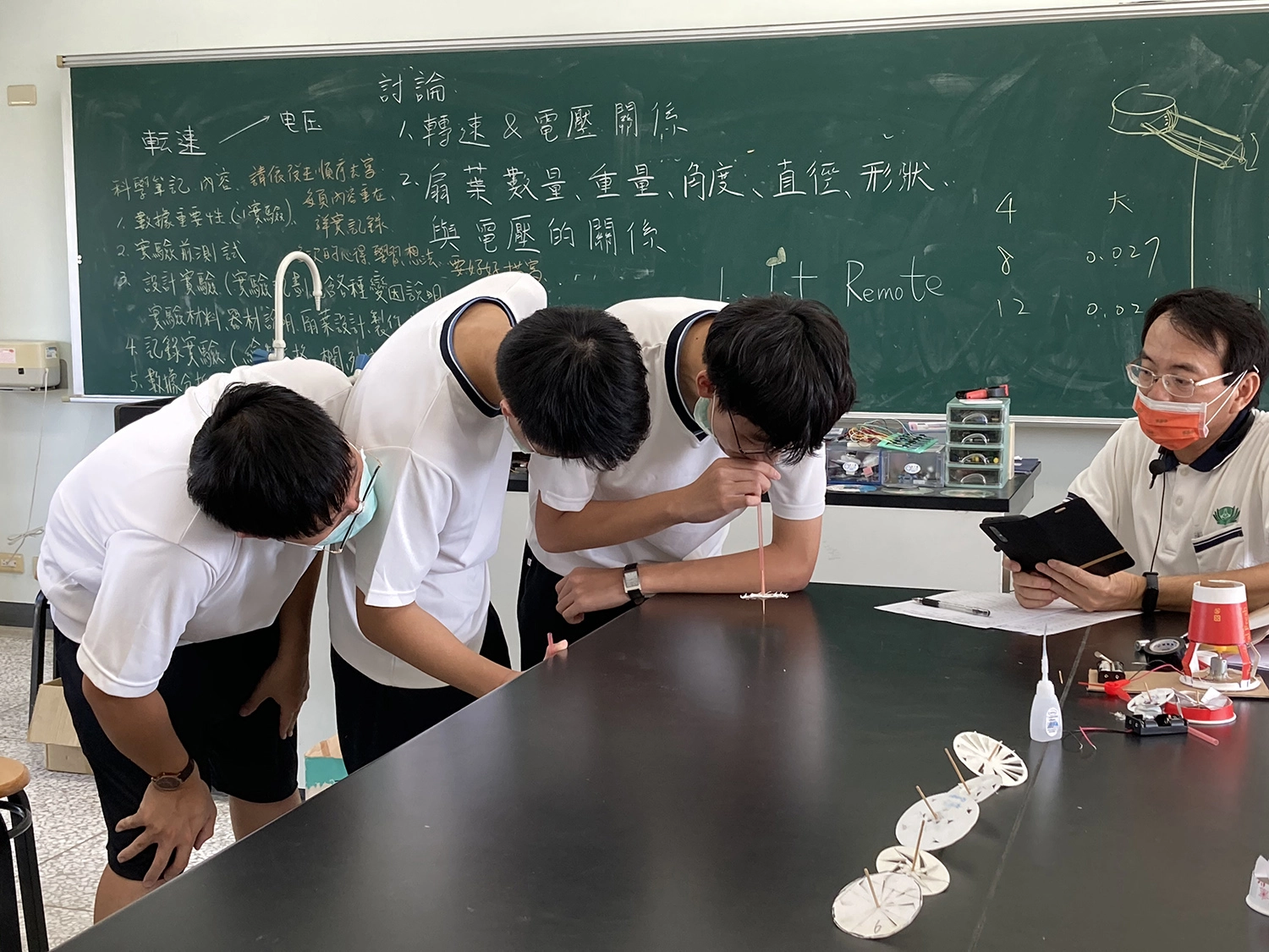 2021年遠哲科學競賽，臺南慈中內初賽。簡志雄提供照片。