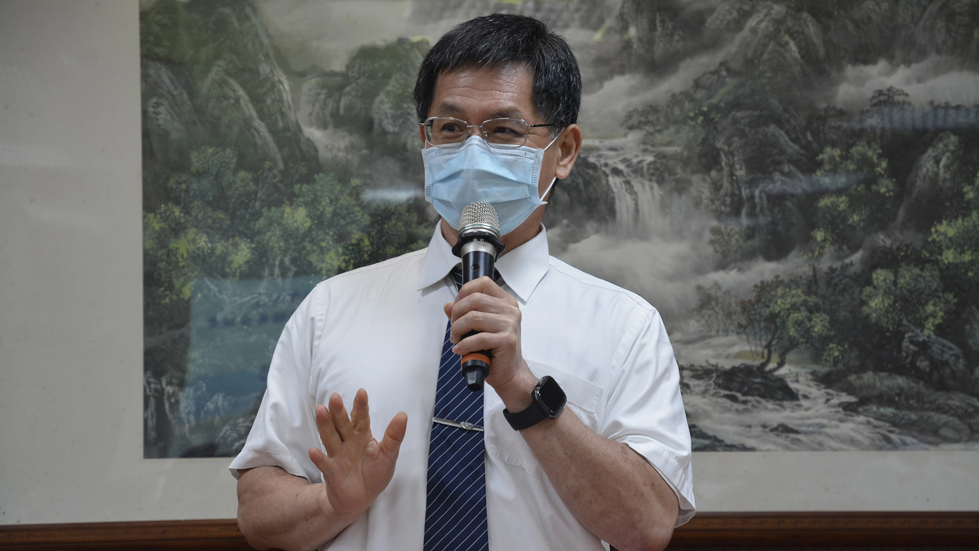 羅文瑞校長強調，所有福利、補助比照慈科大的學生安排。