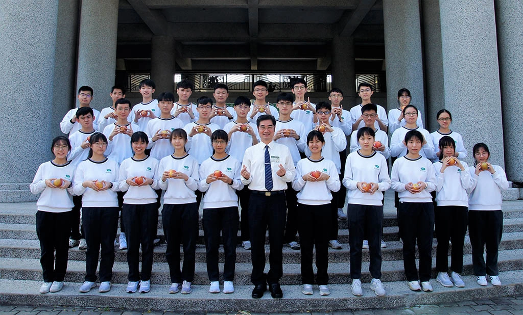 臺南慈濟高中111年個人申請第一階段，通過國立大學校系共110人次，國立科技大學校系共31人次。