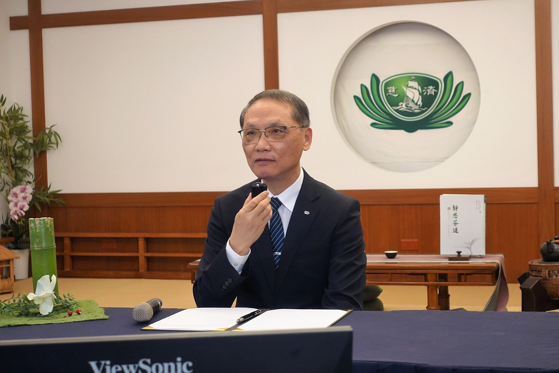 慈濟與聯合國兒童基金會簽署合作備忘錄，慈濟代表由慈濟慈善事業基金會執行長顏博文致詞。