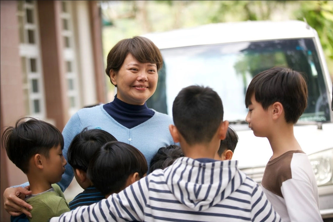 劇中唐冬菊總是笑臉迎人、受人喜歡。