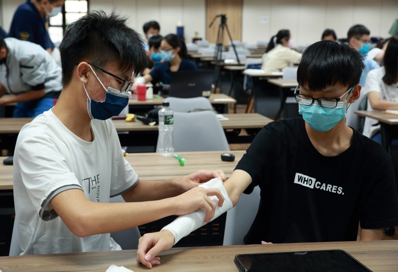 防災士培訓課程需要經過學科及急救技術測驗合格。