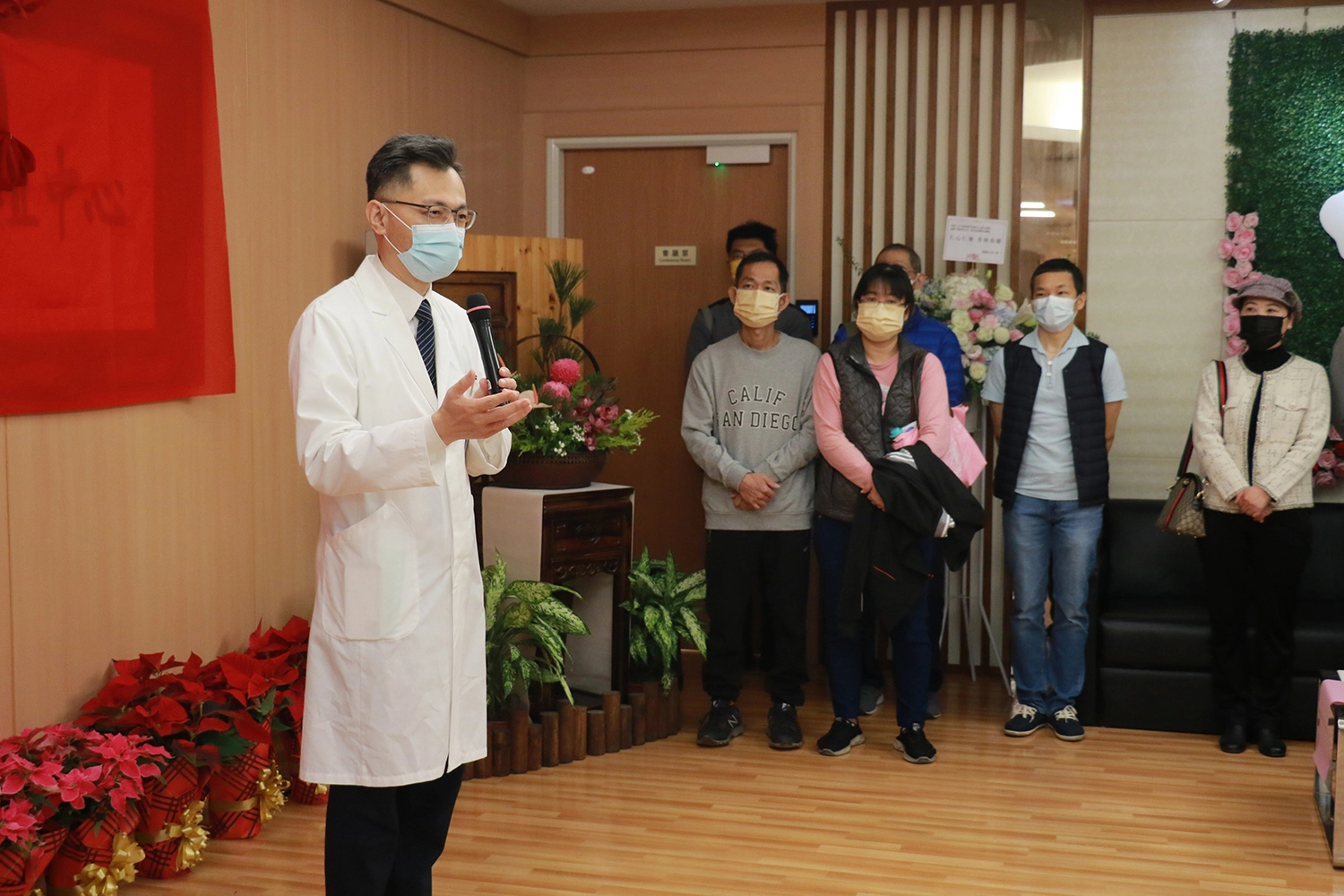 鄭紹彬主任表示，器官移植手術是團隊合作的成果，更是展現醫療品質的指標。