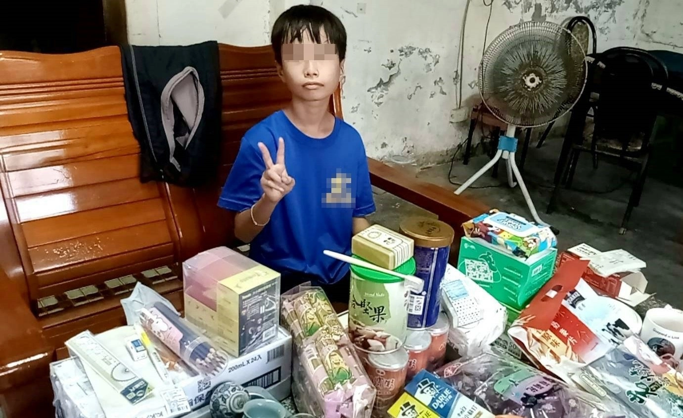 發送營養補給品及生活所需物資