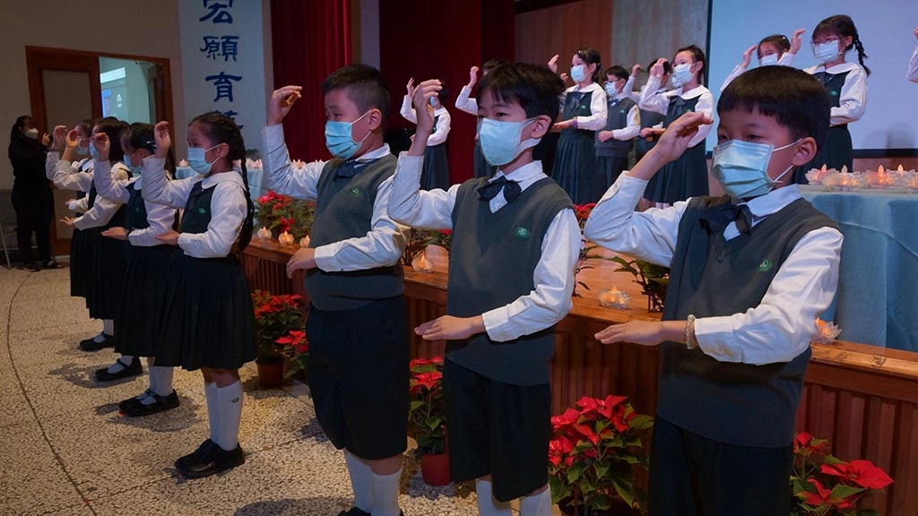 手語演繹-愛是廣闊的海，滋潤生命不再有陰霾