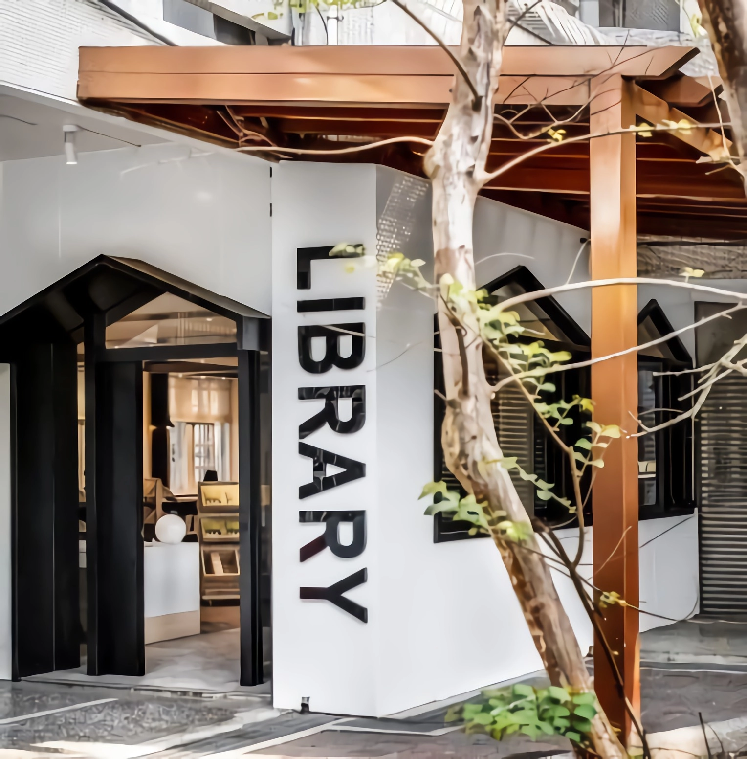 彰化縣彰化巿南興國民小學改建新圖書館。