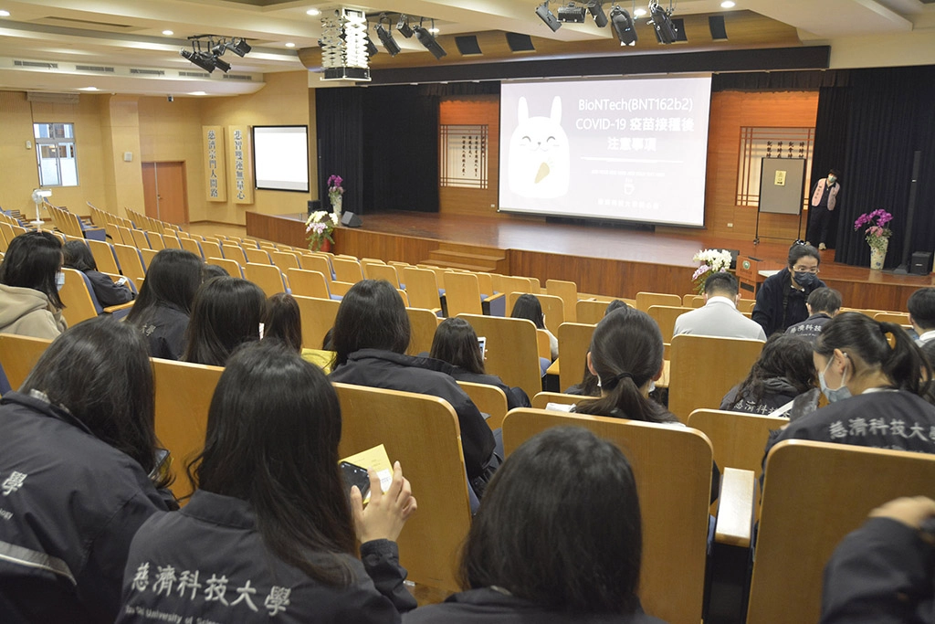 學生在現場休息30分鐘，確認沒有身體不適，才回到學生宿舍。