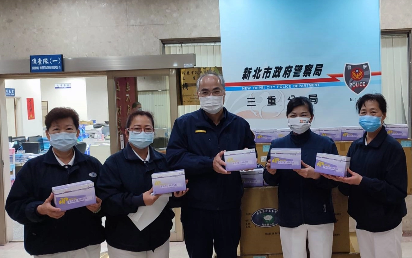 防疫不鬆懈，還要持續「罩」顧好第一線防疫人員、警消值勤人員的健康。