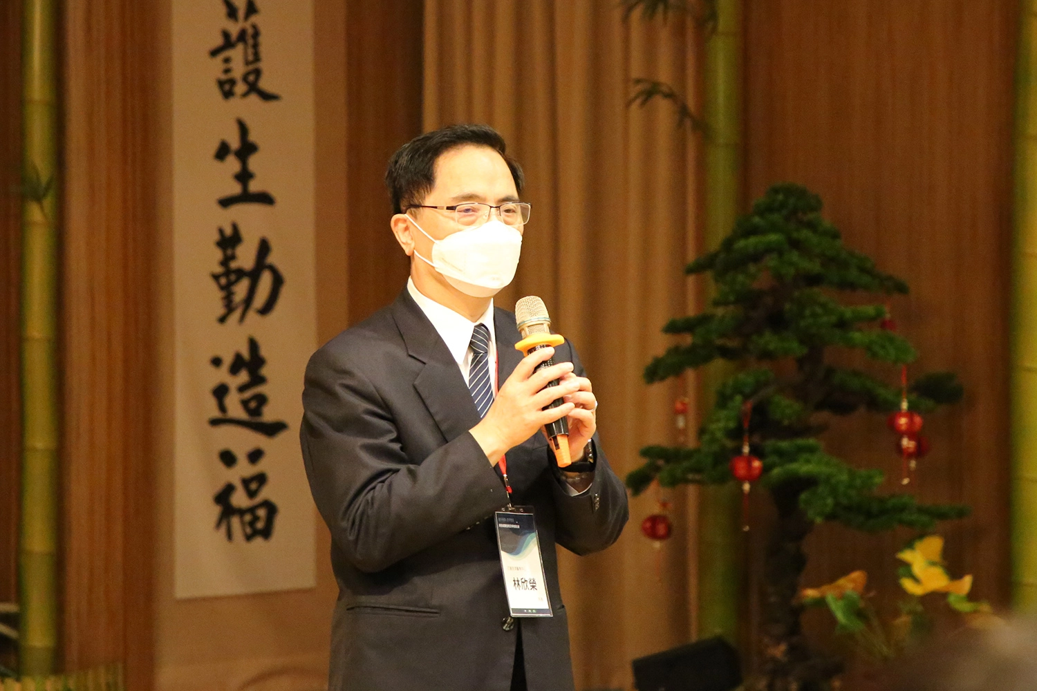 花蓮慈院林欣榮院長表示，希望藉由慈濟創新研發團隊與臺大攜手，與更多廠商合作進行醫療發明，幫助病患遠離病苦的磨難。