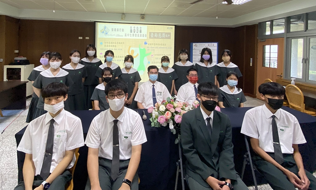 臺南慈中共7組26名高中生參與5月28日成功大學前瞻人才培育成果發表。