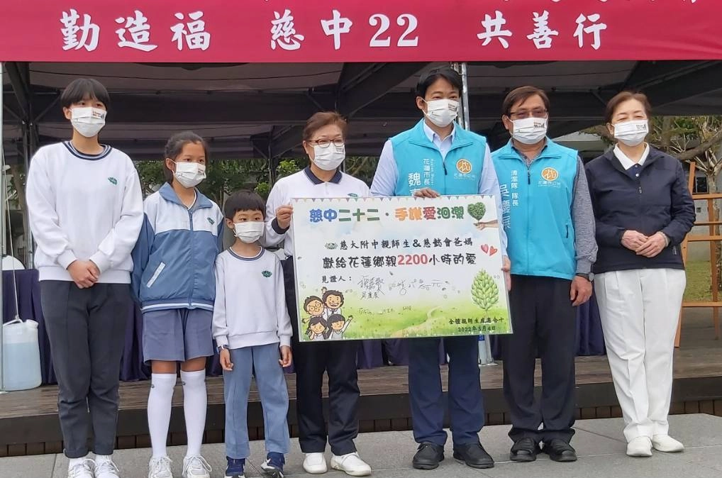 簽名見證。