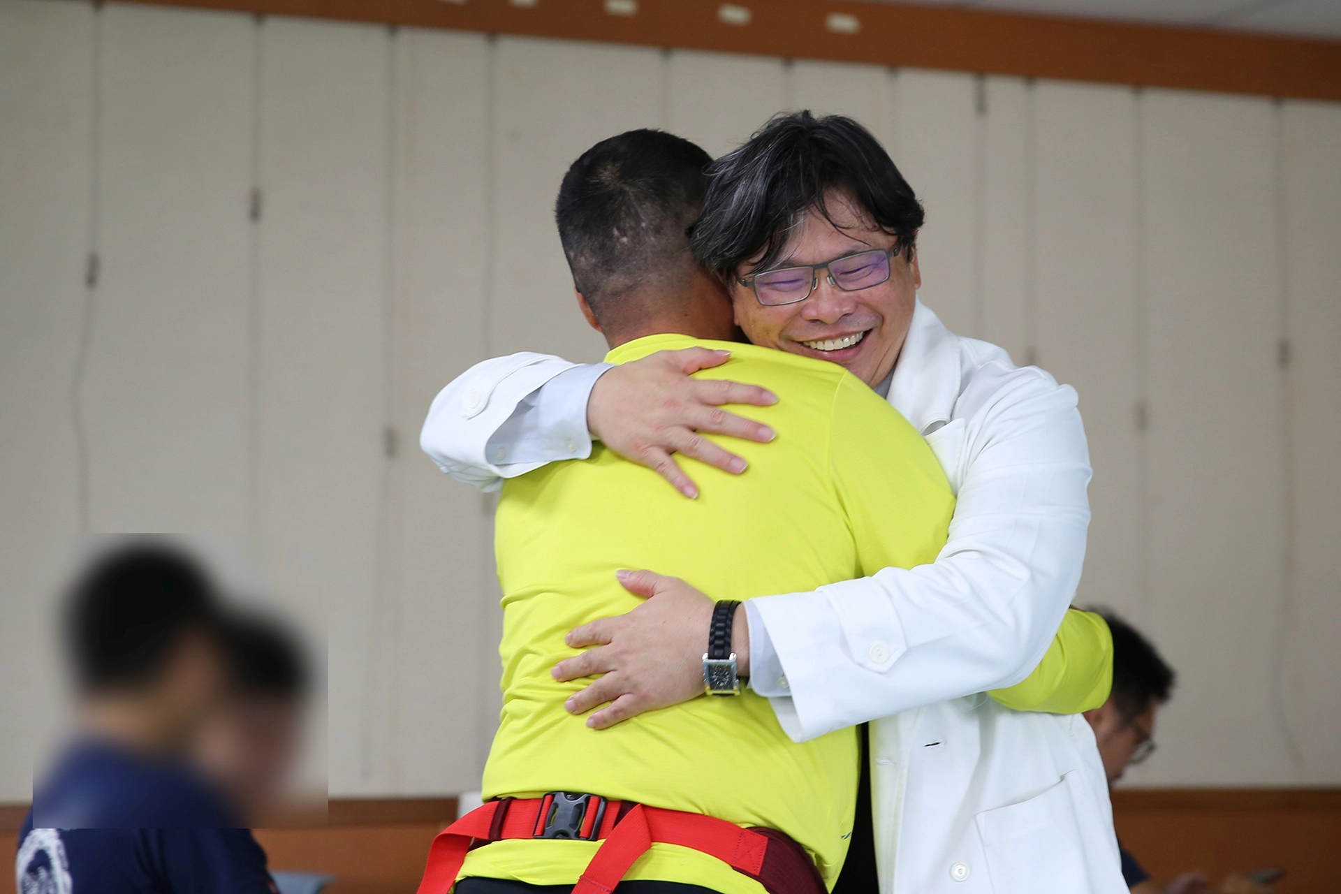 花蓮慈濟醫院林喬祥主任表示有人陪著，你可以不用自己一個人去面對這些事情。