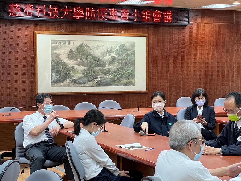 慈濟科技大學從明日（05/05）起，採遠距教學至05/08（日）。