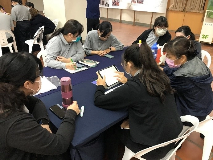 培訓南部防災士集結從雲林以南延伸至屏東，五個縣市共三十四位社工及六位各處室的慈濟同仁，共計四十位學員進行防災士培訓。