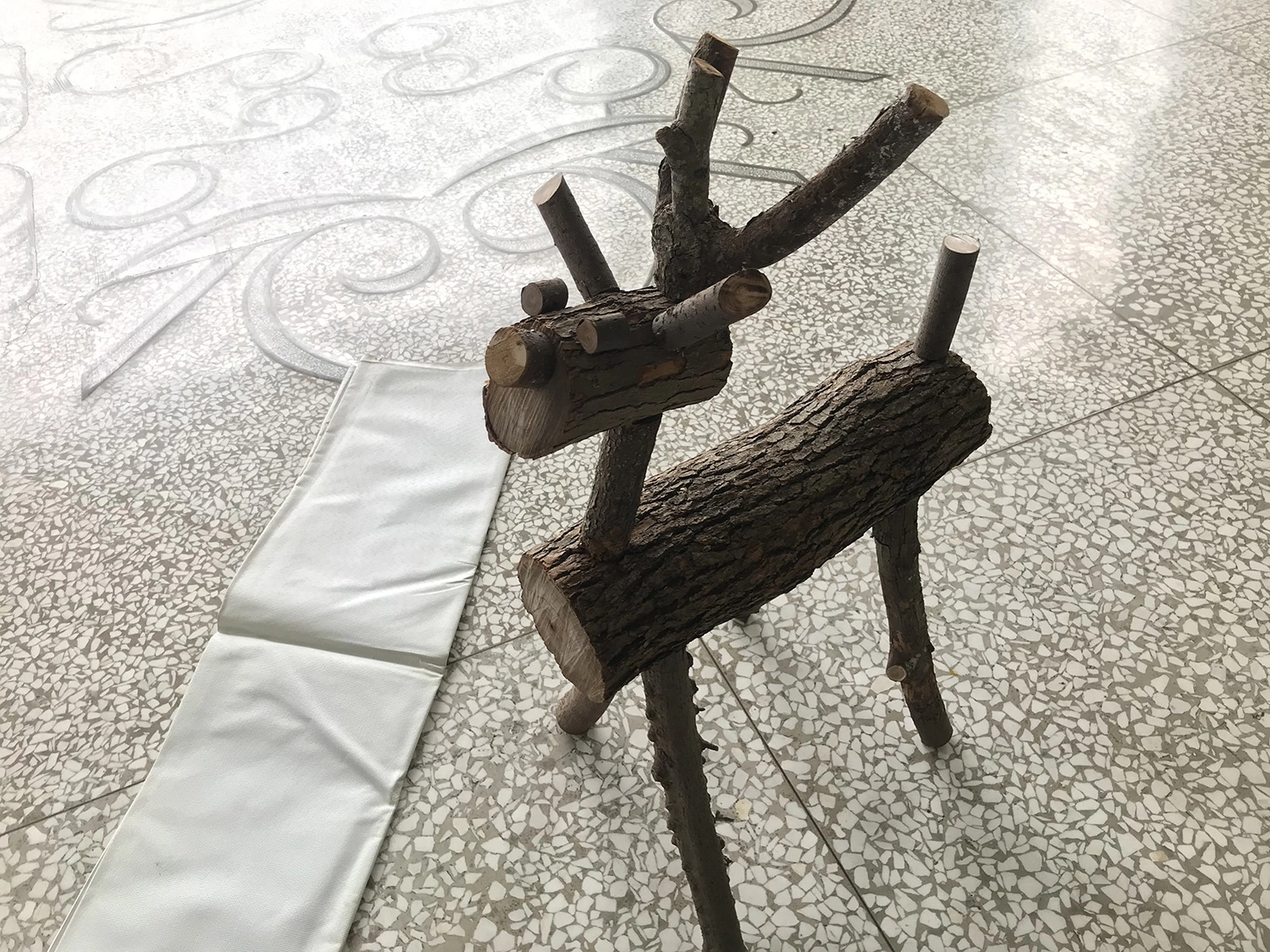 廢棄樹枝再利用，體驗手做生活美學。