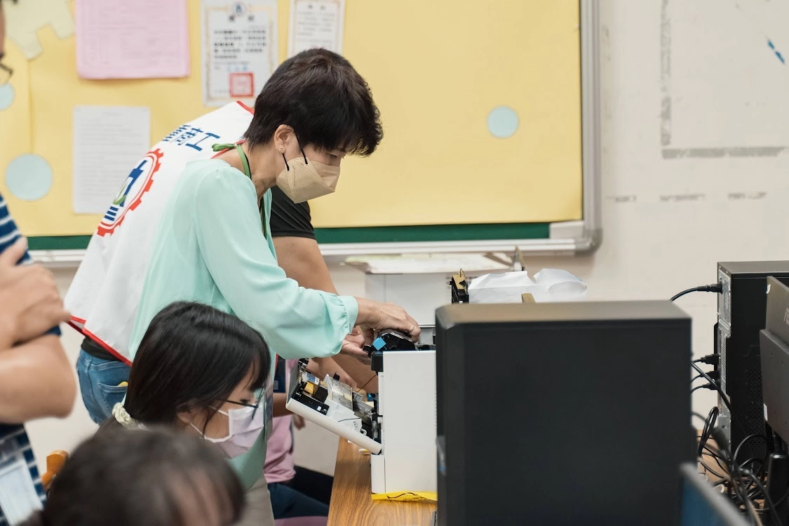 111學年度商業類學生技藝競賽-各競賽職種術科場地賽前確認作業。
