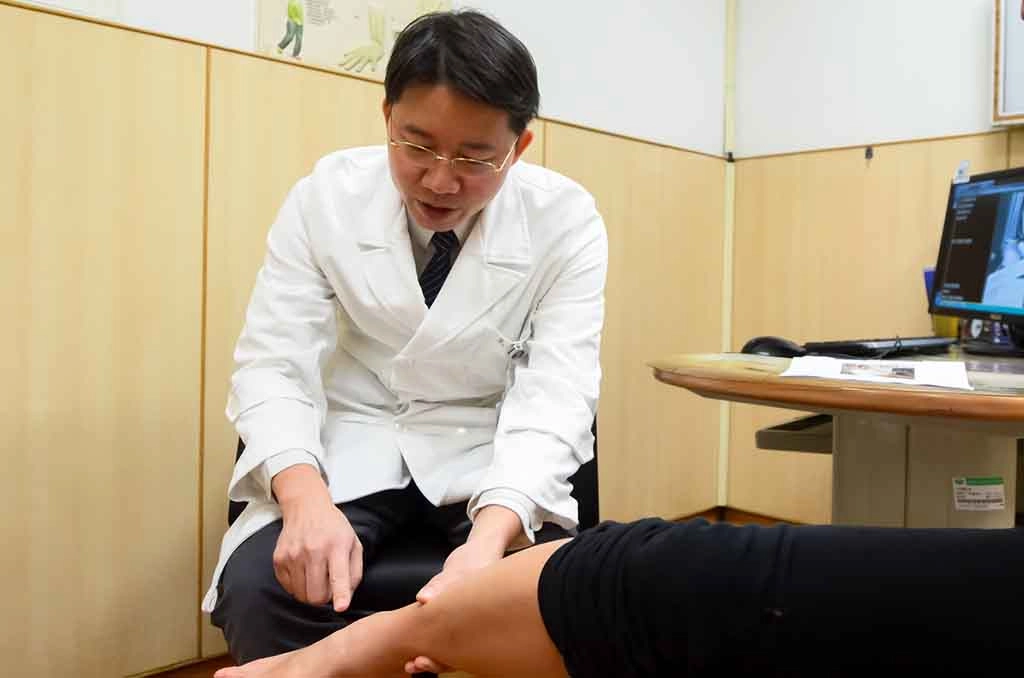 王禎麒醫師看診示意照。