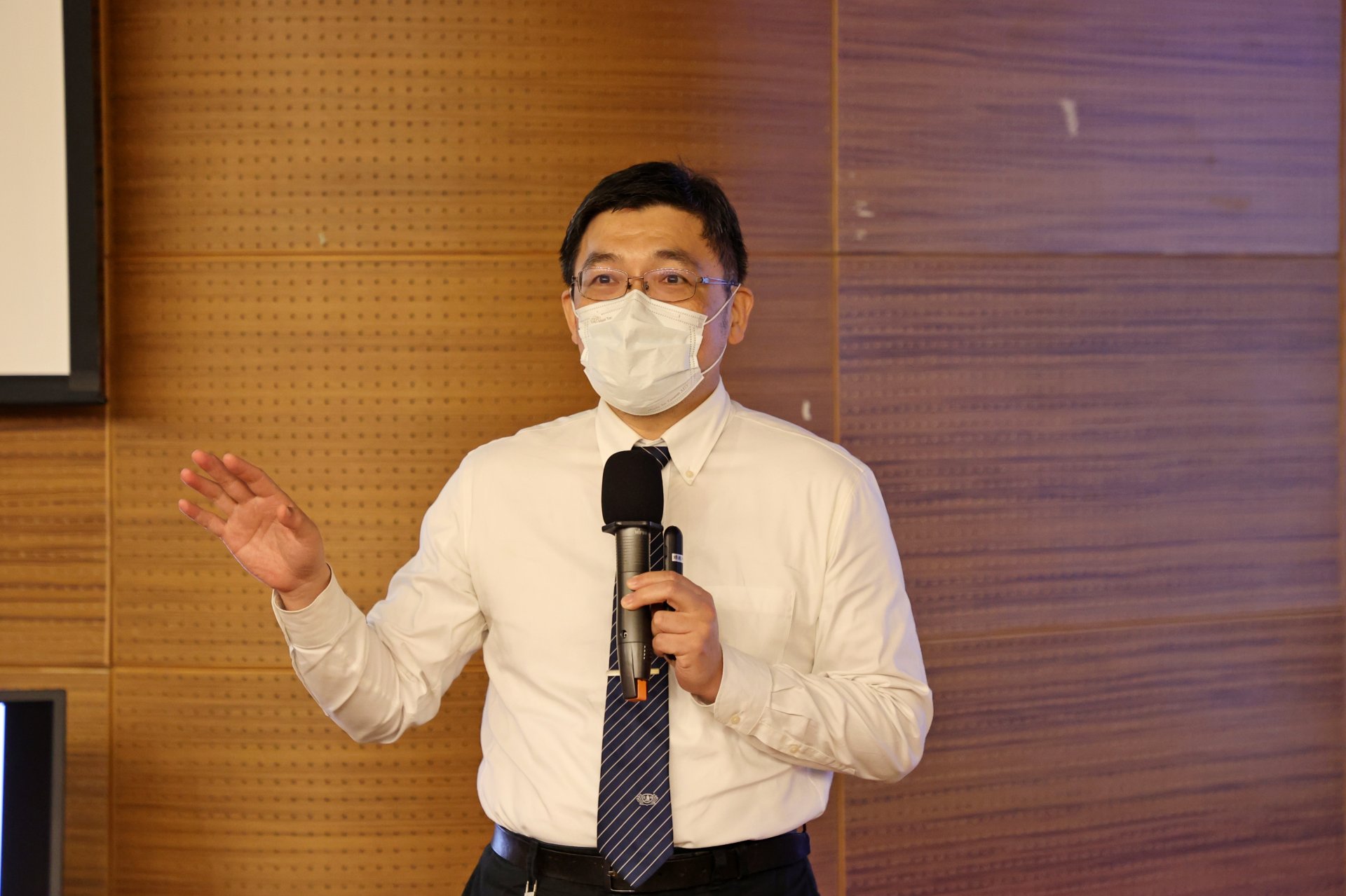 兒童腸胃科主任張雲傑表示,應讓好菌先進入孩子體內佔地盤,再慢慢適應環境中的其他菌類,逐漸建立成熟的腸道菌叢。