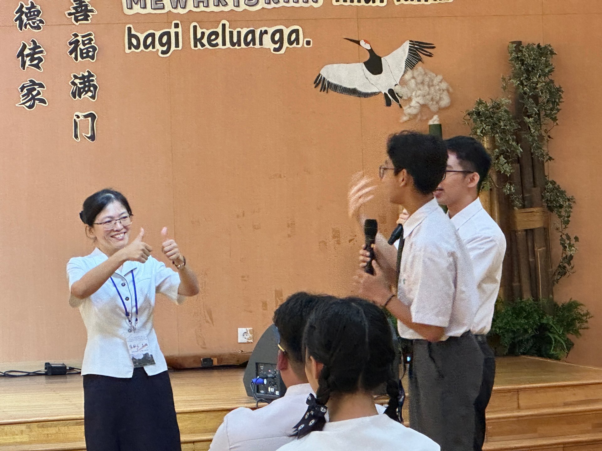 張齡之主任帶來數學好好玩的主題,從數學的理論概念中延伸趣味活動。