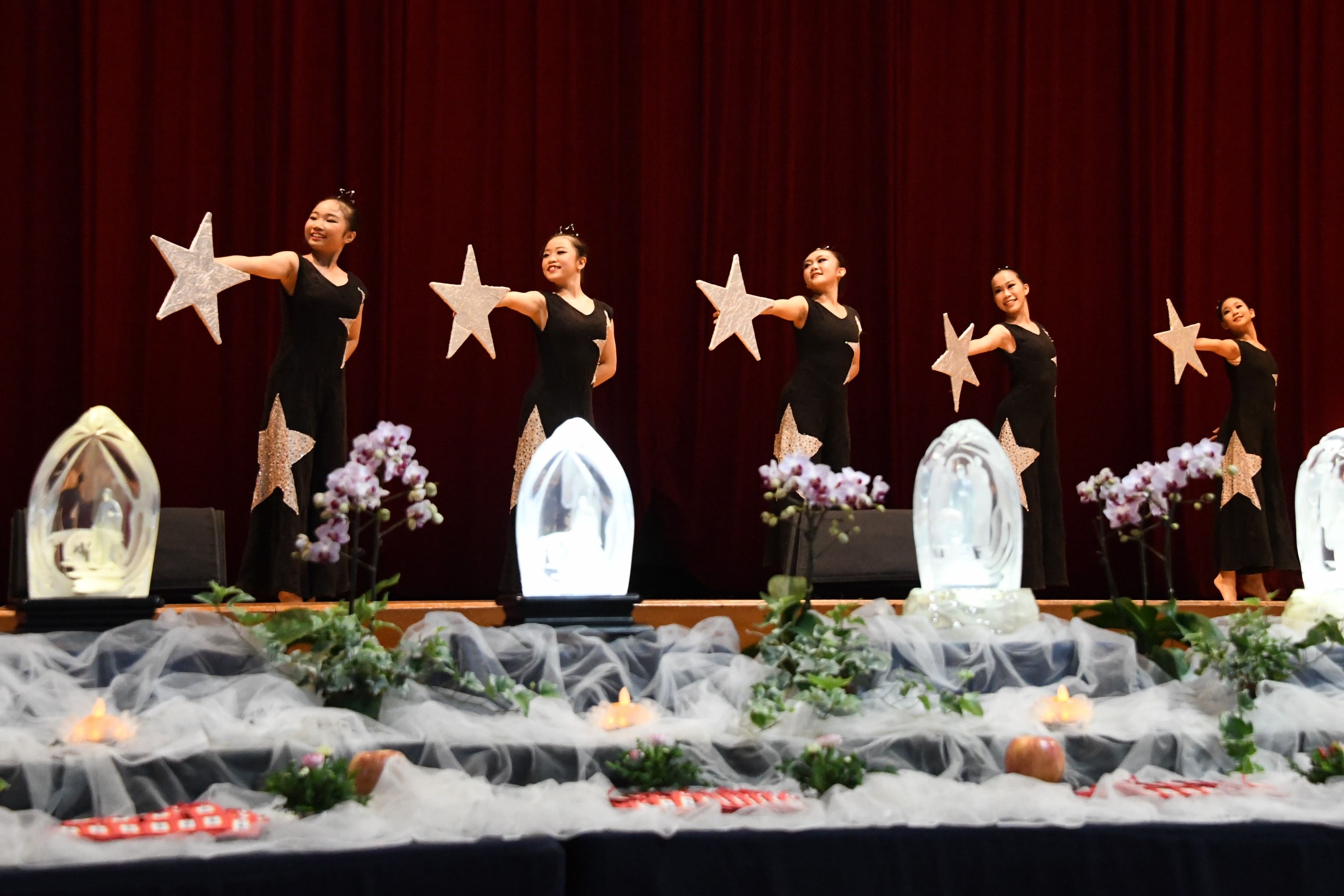 宜蘭慈濟8月27日舉行「七月吉祥月感恩祈福音樂會」，邀請天主教蘭陽舞蹈團演出。(圖為慈濟基金會提供)