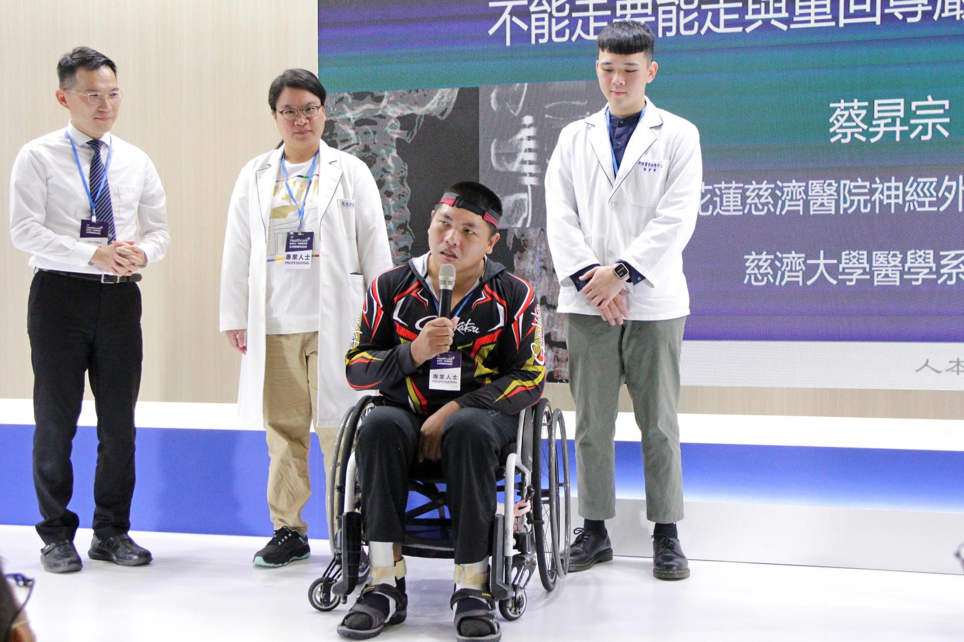 達哥感謝花蓮慈院醫療團隊，讓他雙腿的感覺和行動能力都有明顯的進步。